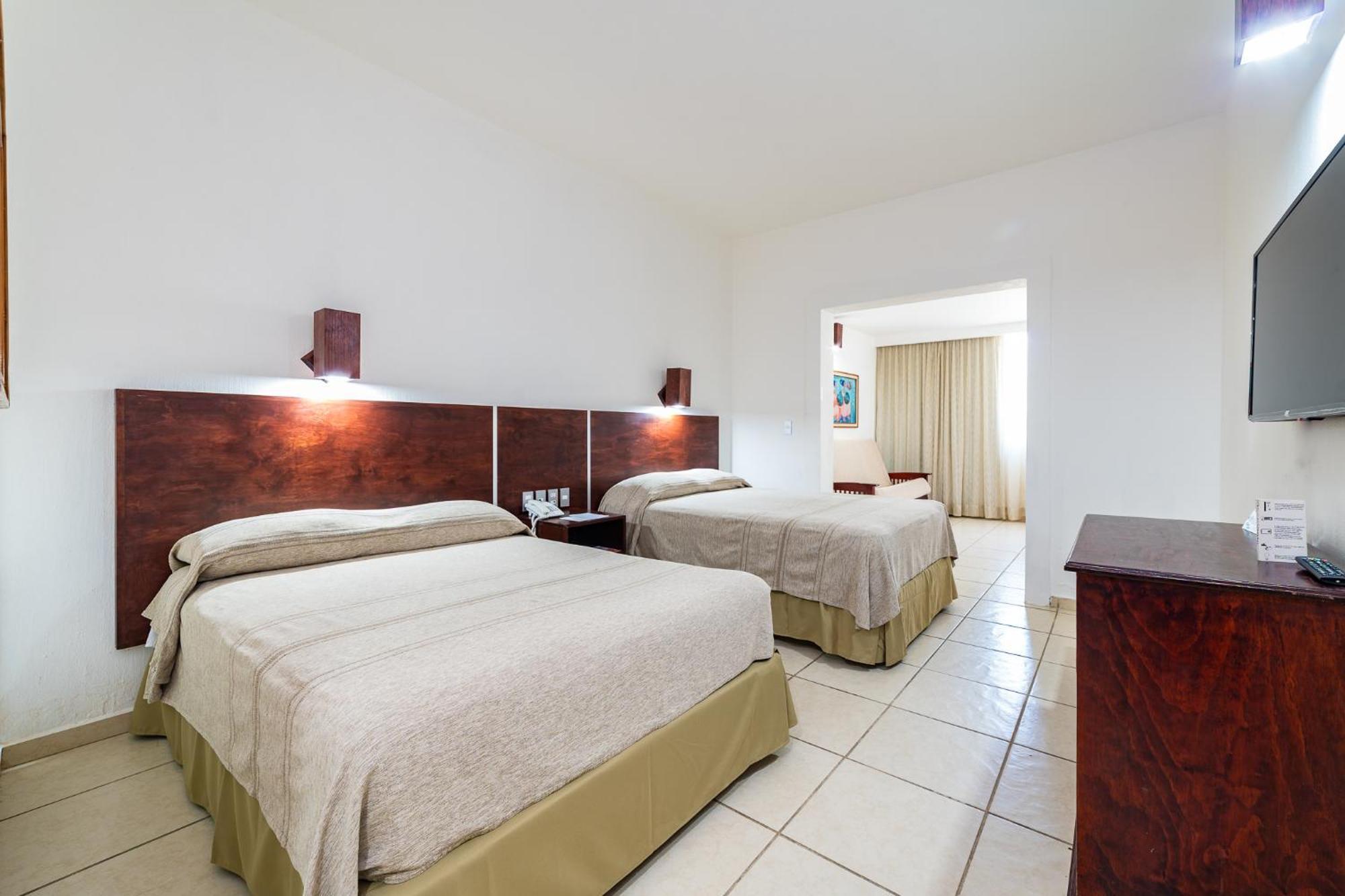 Hotel Castillo Huatulco & Beach Club Santa Cruz Huatulco Bagian luar foto